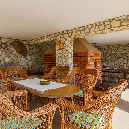 Apartman Lovely In Labin With House Sea View *