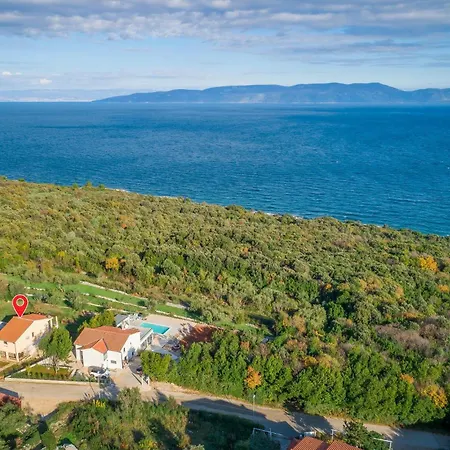 Lovely In Labin With House Sea View Apartman Ravni