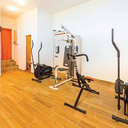 Apartman Lovely In Labin With House Sea View *